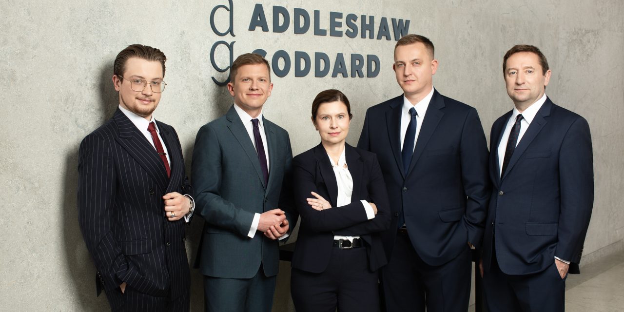 Strategiczne wzmocnienie Addleshaw Goddard (AG) w Warszawie: praktyka Zamówień Publicznych i Budownictwa