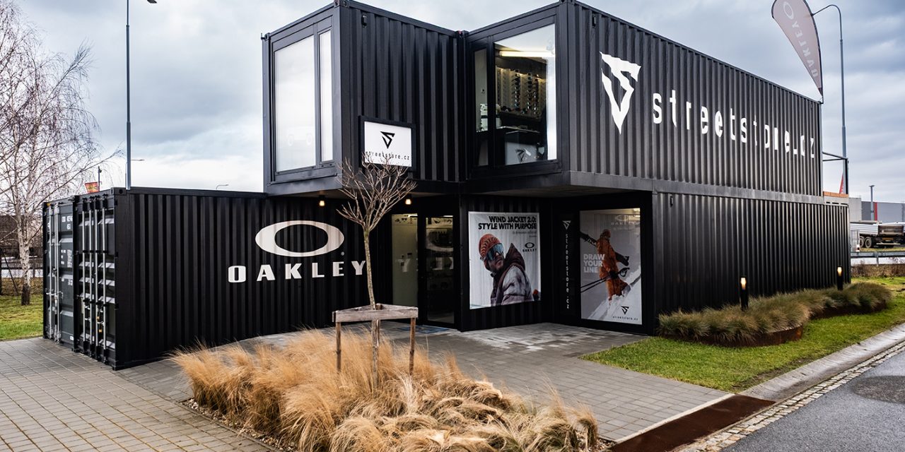 Distinctive Streetstore showroom in Olomouc, Czech Republic, makes use of a variety of Tremco CPG solutions